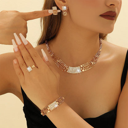 ✨ 💎 Set elegant de bijuterii cu cristale, 4 piese