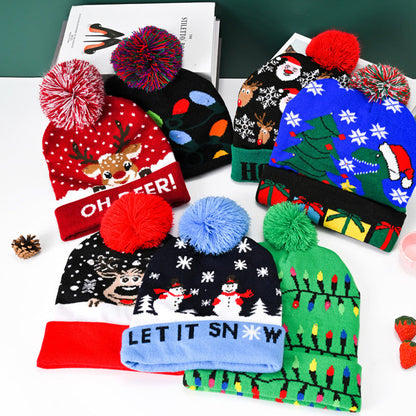 🧢 LED Knitted Christmas Hat