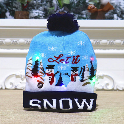 🧢 LED Knitted Christmas Hat